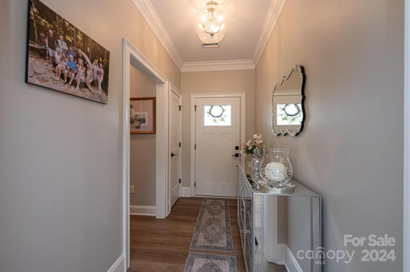 Property image 4 at 4190 Holly Circle, Conover, NC 28613