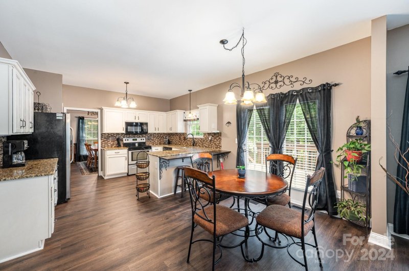 Property image 4 at 7510 Trotter Road, Charlotte, NC 28216