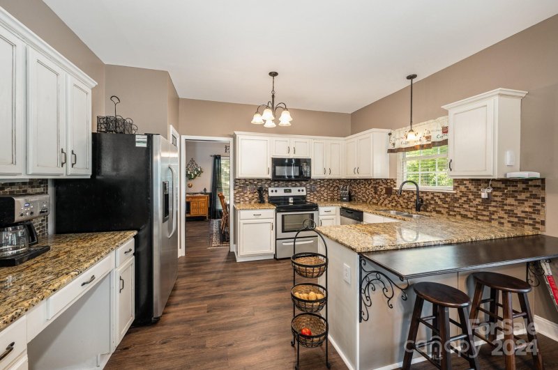 Property image 5 at 7510 Trotter Road, Charlotte, NC 28216