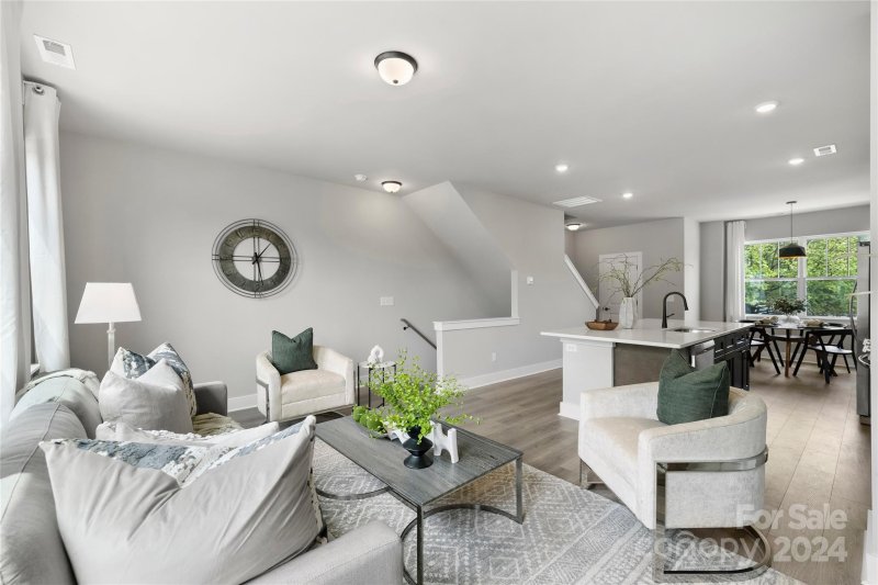 Property image 5 at 5018 Central Avenue, Charlotte, NC 28205