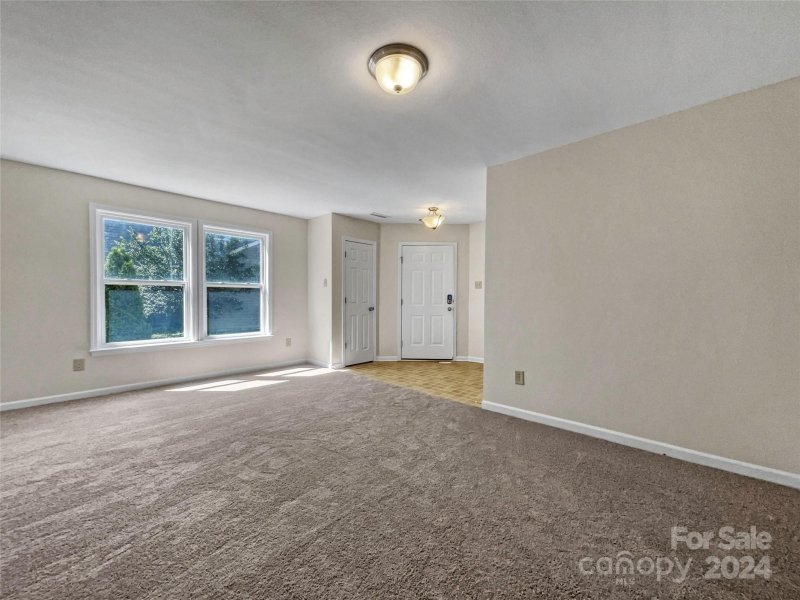 Property image 4 at 688 Carybrook Court, York, SC 29745