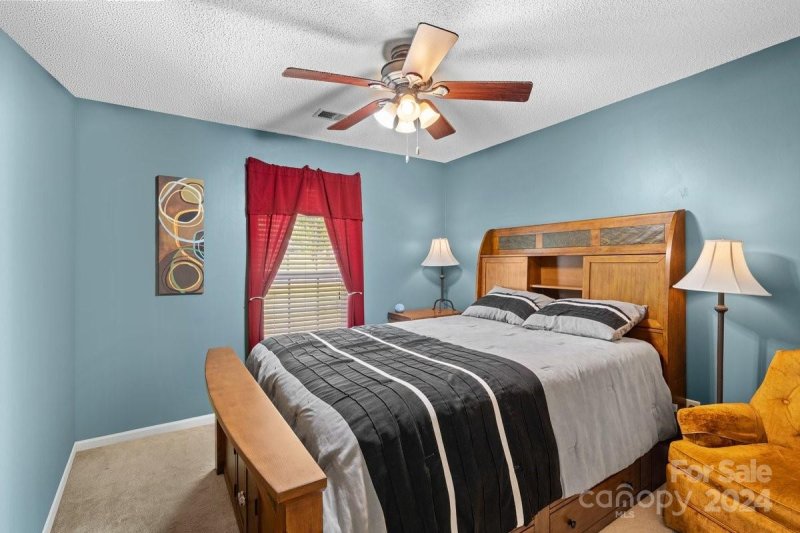 Property image 5 at 8400 Hornwood Court, Charlotte, NC 28215