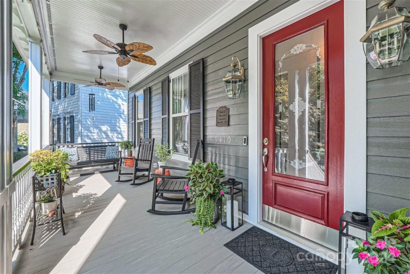 Property image 2 at 9410 Ginhouse Lane, Charlotte, NC 28277