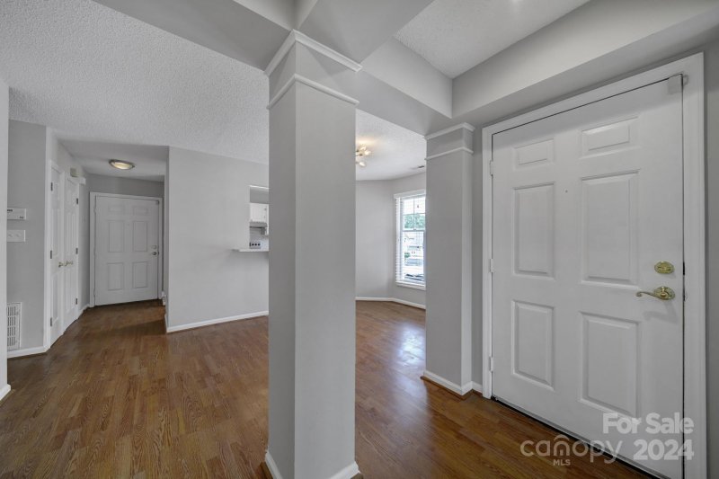 Property image 3 at 9201 Ravenwing Drive, Charlotte, NC 28262