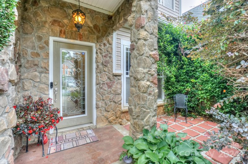 Property image 2 at 128 Fielding Street, Mount Holly, NC 28120