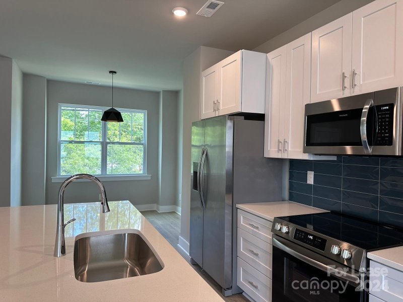 Property image 4 at 5018 Central Avenue, Charlotte, NC 28205