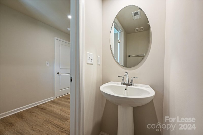Property image 4 at 1014 Ketchum Court, Charlotte, NC 28208