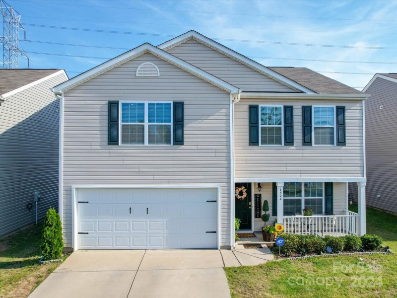 Property image 2 at 1524 Gaston Mountain Drive, Dallas, NC 28034