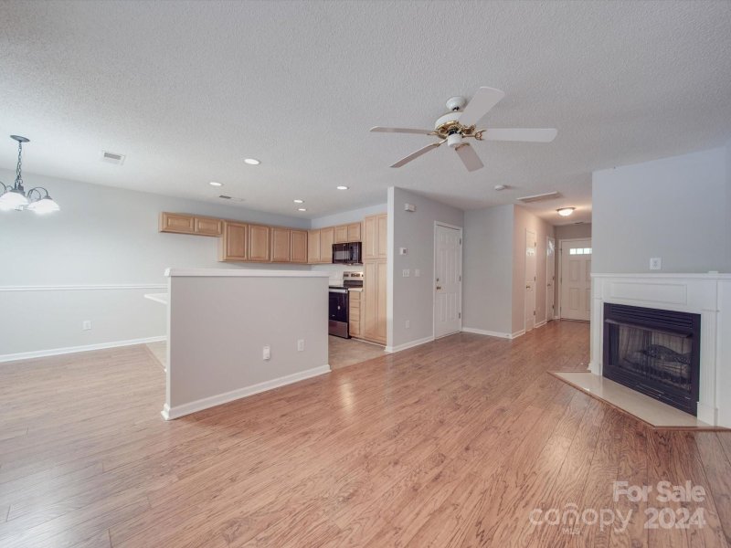 Property image 5 at 8729 Robinson Forest Drive, Charlotte, NC 28277