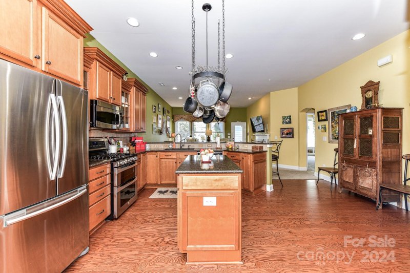 Property image 5 at 12415 Brenthaven Drive, Davidson, NC 28036