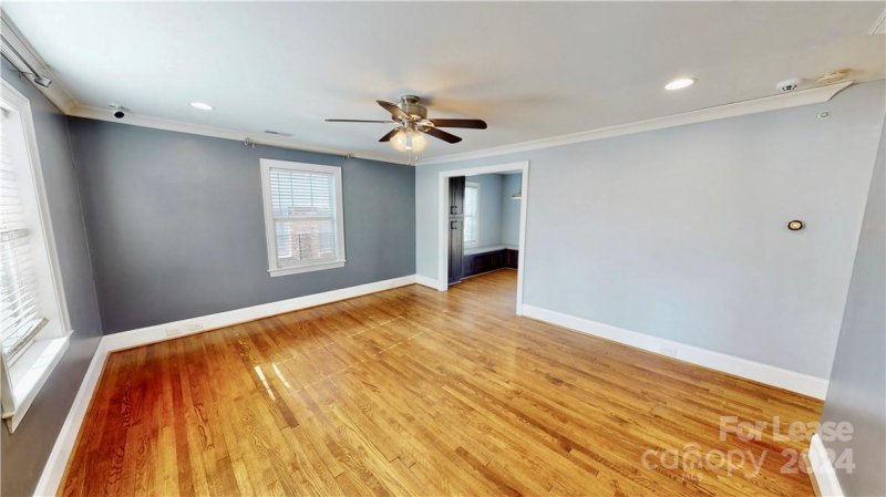 Property image 3 at 2014 Roslyn Avenue, Charlotte, NC 28208