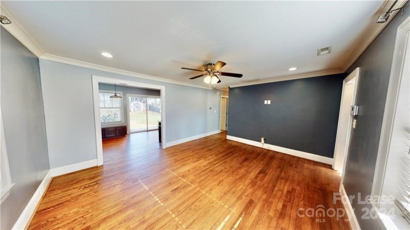 Property image 5 at 2014 Roslyn Avenue, Charlotte, NC 28208
