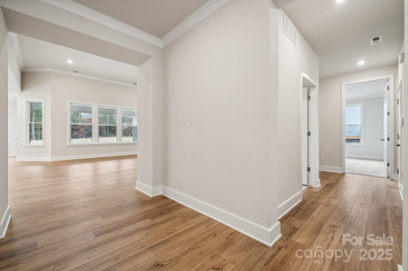 Property image 2 of 104 Brooke Forest Court in Brooke Forest, Mooresville, NC 28115