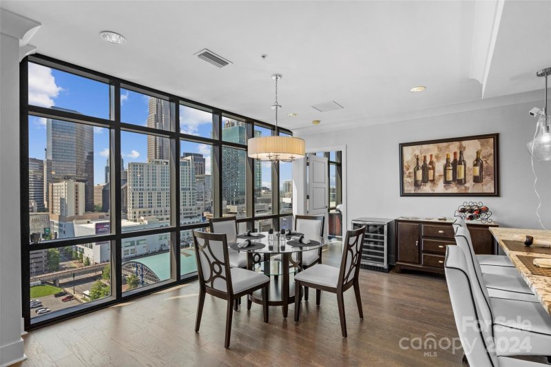 222 S Caldwell Street