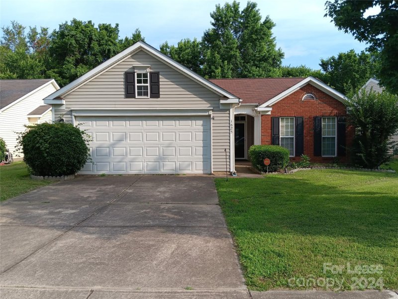 1625 Oakdale Green Drive