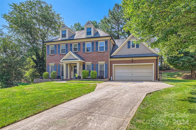 Property image 3 at 1530 Burning Lantern Lane, Kannapolis, NC 28081