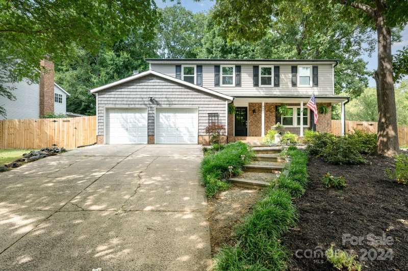 Property image 4 at 6631 Rollingridge Drive, Charlotte, NC 28211