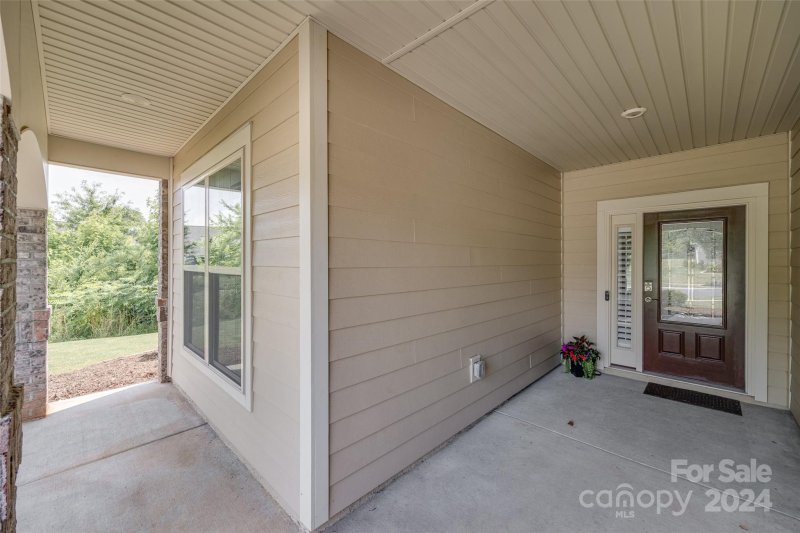 Property image 4 at 378 Kentmere Lane, Clover, SC 29710