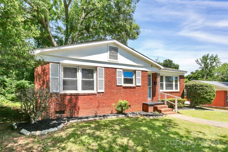 Property image 4 at 4548 Morgan Street, Charlotte, NC 28208
