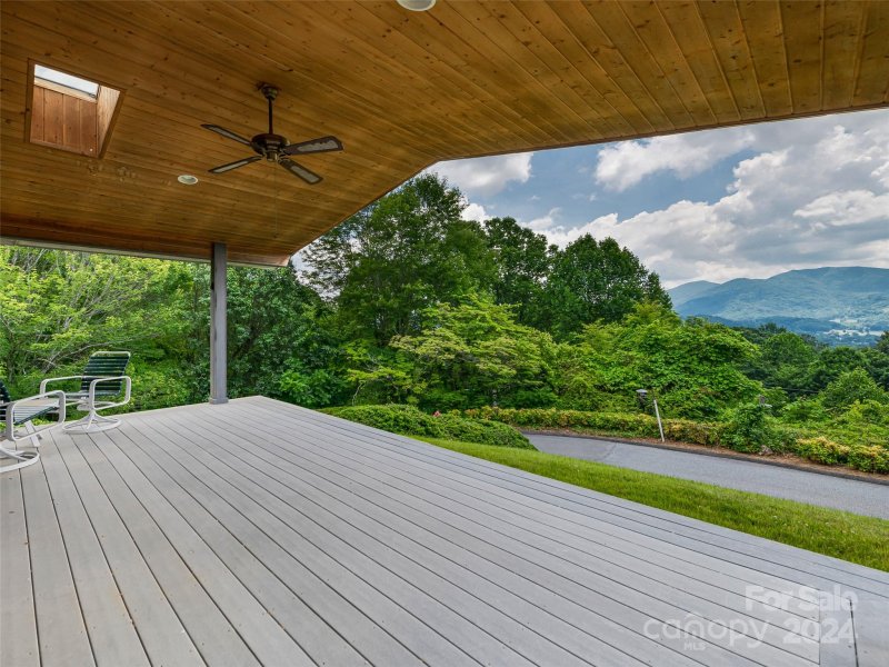 Property image 3 at 375 Little Mountain Road, Waynesville, NC 28786