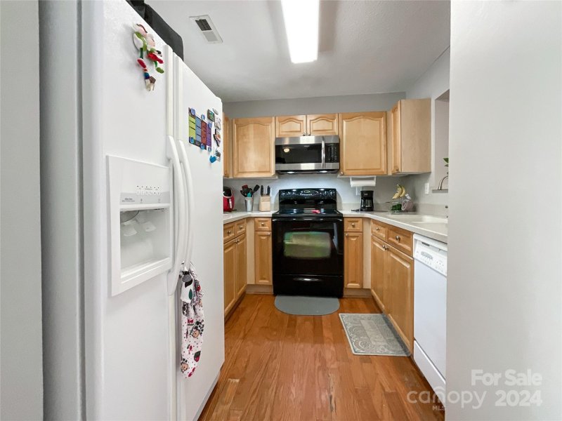 Property image 5 at 4013 Melrose Club Drive, Matthews, NC 28105