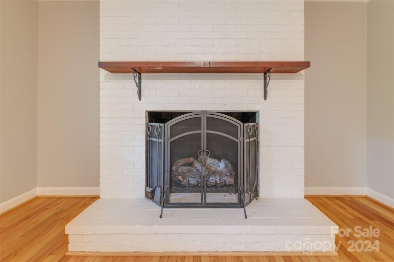 Property image 5 at 122 Lanier Drive, Landrum, SC 29356