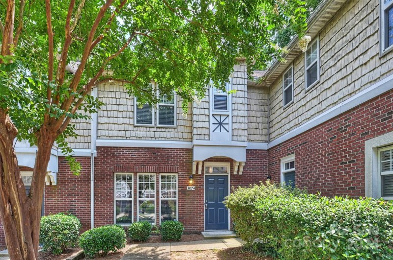 Property image 2 at 3074 Uxbridge Woods Court, Charlotte, NC 28205
