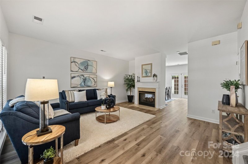 Property image 3 at 3074 Uxbridge Woods Court, Charlotte, NC 28205