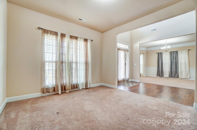 Property image 5 at 9934 Loughlin Lane, Charlotte, NC 28273