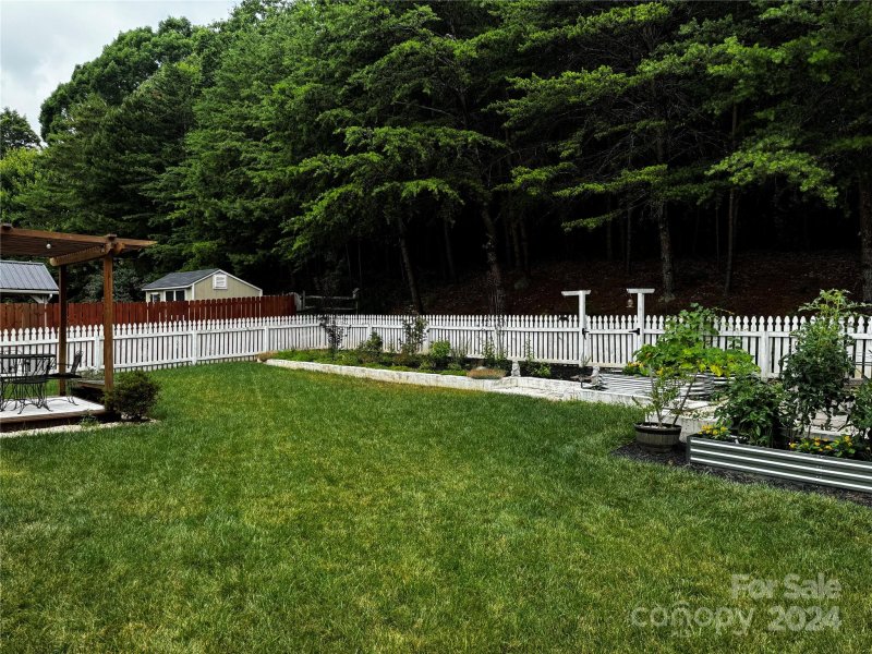 Property image 5 at 132 Dannyn Grove Court, Mooresville, NC 28117