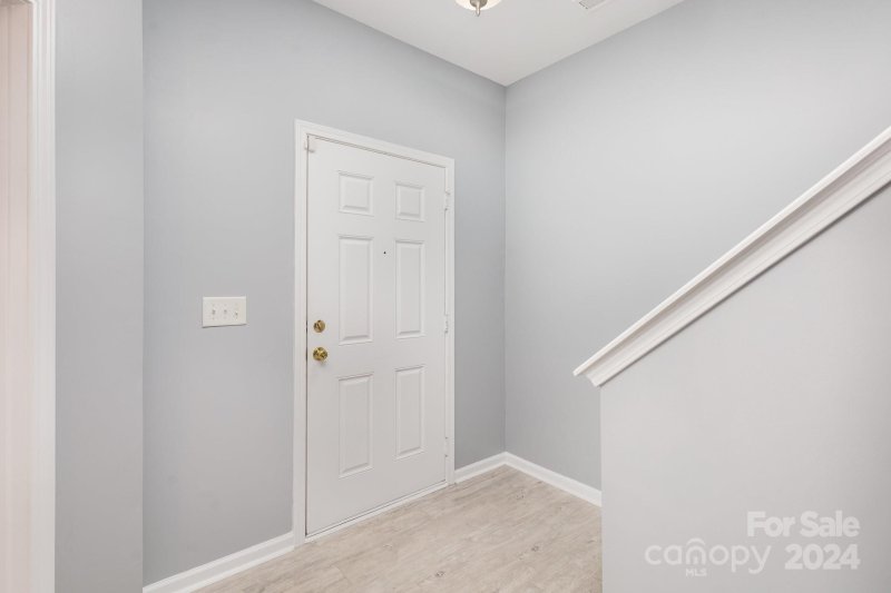 Property image 3 at 7632 Carrington Forest Lane, Matthews, NC 28105