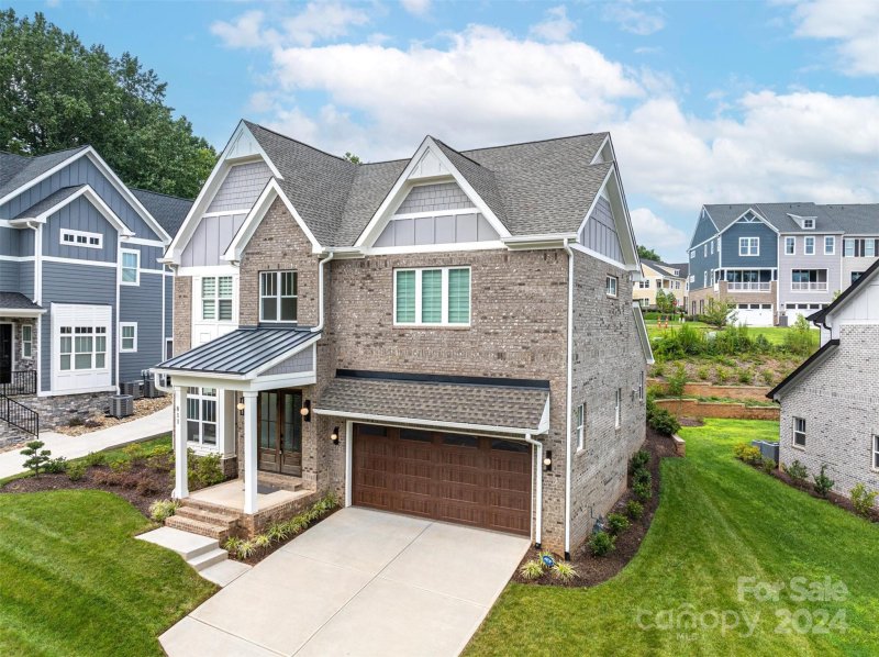 Property image 2 at 811 Naples Drive, Davidson, NC 28036