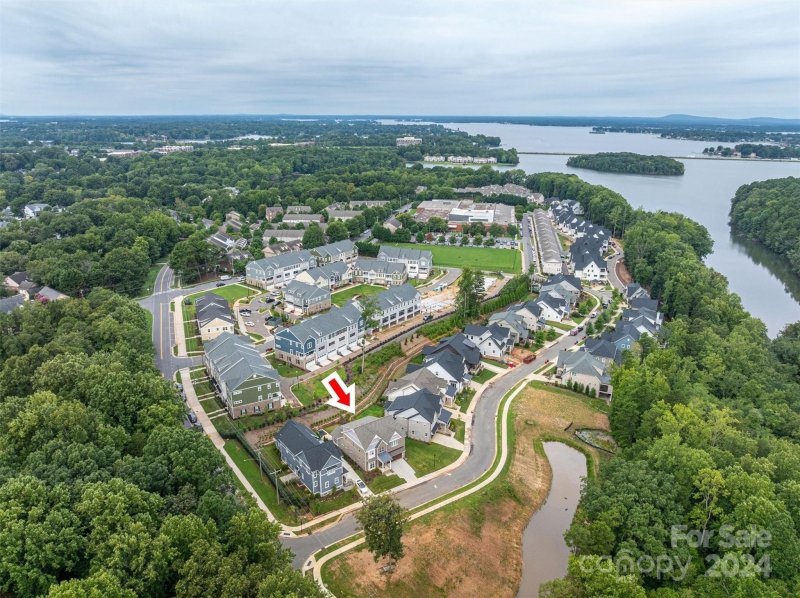 Property image 4 at 811 Naples Drive, Davidson, NC 28036