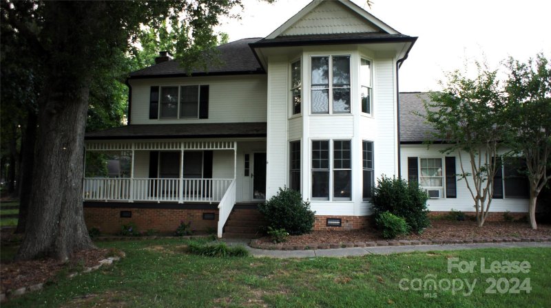 Property image 2 at 2308 Heathershire Lane, Matthews, NC 28105