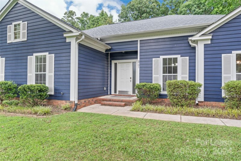 Property image 3 at 9701 Little River Court, Matthews, NC 28105