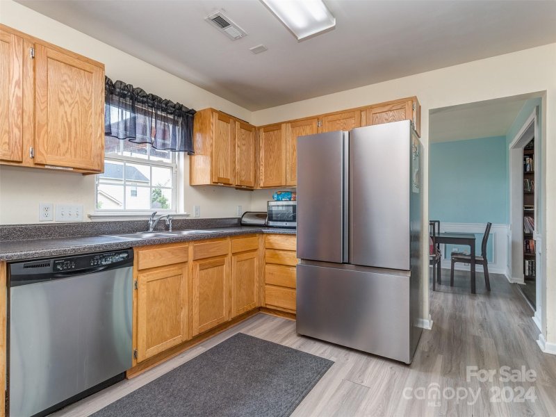 Property image 3 at 5407 Peachwood Drive, Charlotte, NC 28216