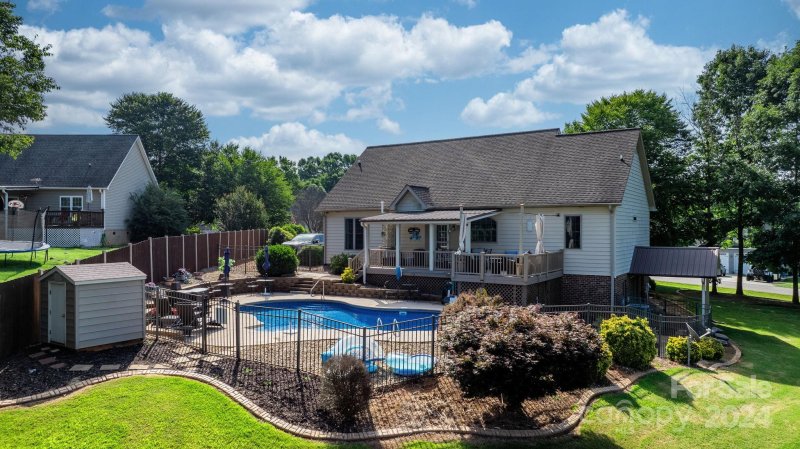 Property image 2 at 173 Lippard Springs Circle, Statesville, NC 28677