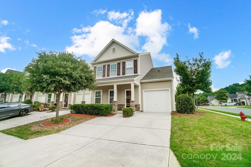 Property image 2 at 3922 Ramshead Way, Gastonia, NC 28056