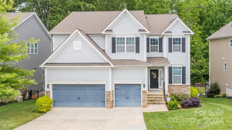Property image 2 at 124 Tomahawk Drive, Mooresville, NC 28117