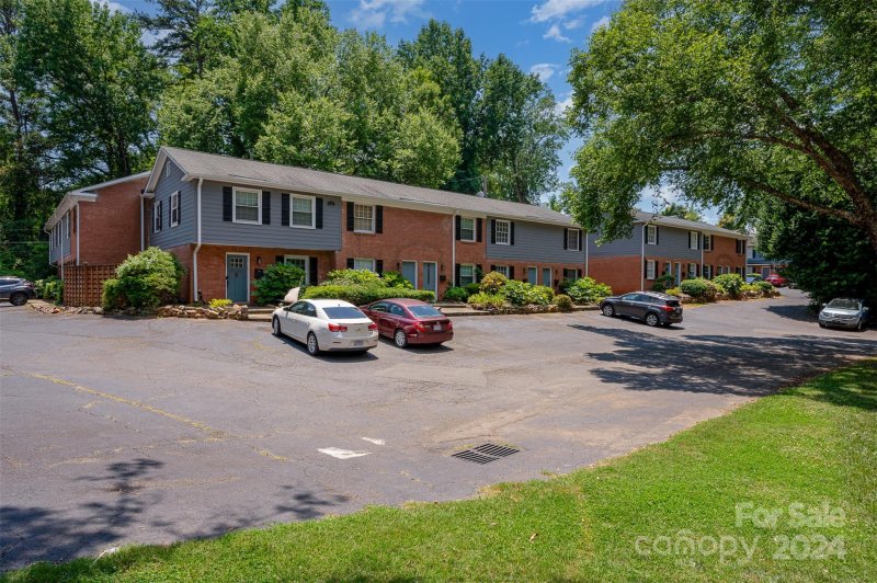 Property image 4 at 638 Chipley Avenue, Charlotte, NC 28205
