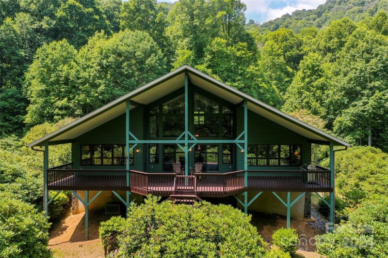 Property image 2 at 735 Twin Brook Drive, Waynesville, NC 28785
