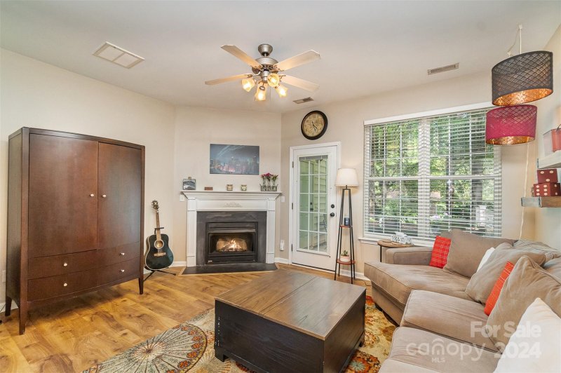 Property image 2 at 8332 Chaceview Court, Charlotte, NC 28269