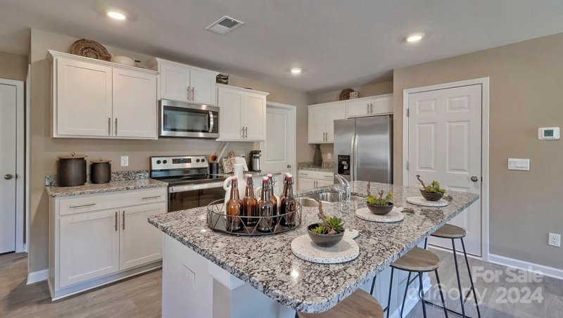 Property image 5 at 1201 Leno Lane, Dallas, NC 28034