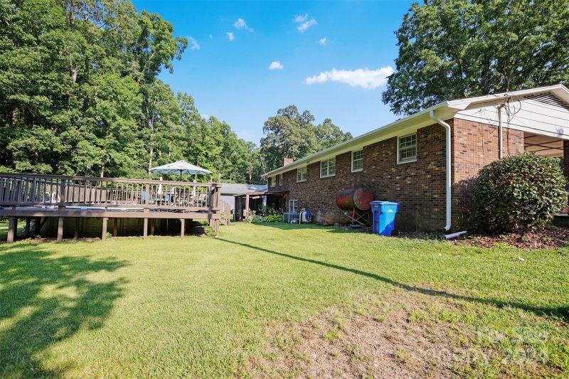 Property image 3 at 2023 Woodhurst Lane, Albemarle, NC 28001