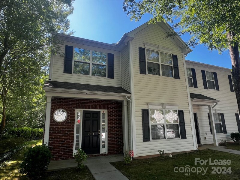 2184 Winthrop Chase Drive