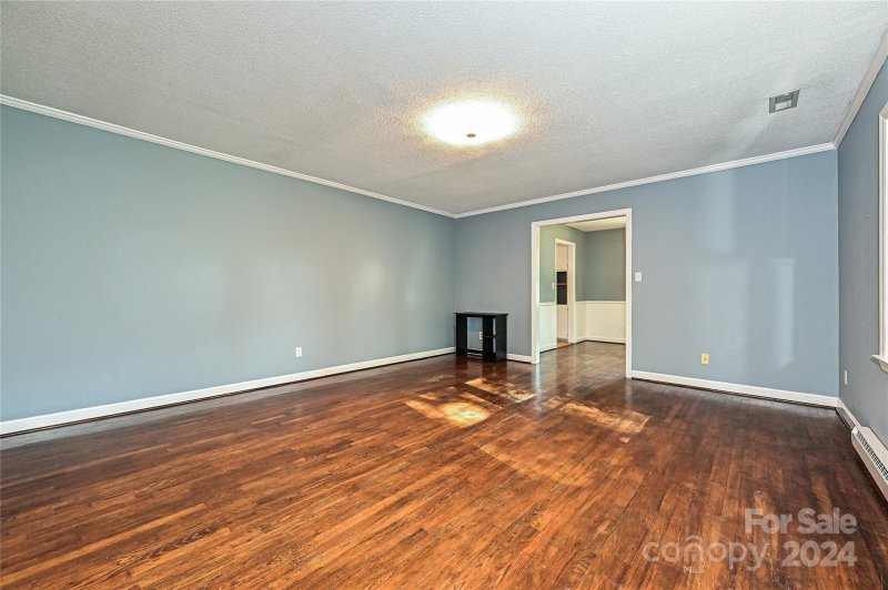 Property image 5 at 2977 Club Drive, Gastonia, NC 28054