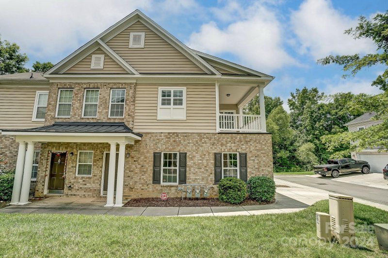 Property image 2 at 11223 Lazio Lane, Charlotte, NC 28277