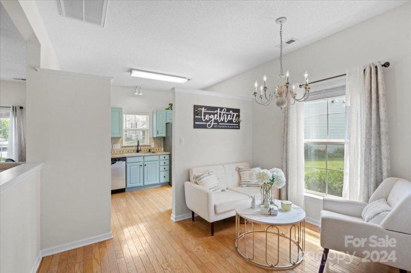 Property image 5 at 8929 Cinnabay Drive, Charlotte, NC 28216