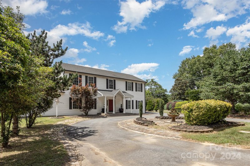 Property image 2 at 20233 Biscayne Drive, Cornelius, NC 28031