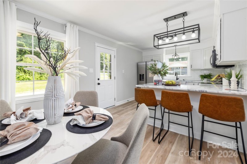 Property image 2 at 4115 Broadview Drive, Charlotte, NC 28217